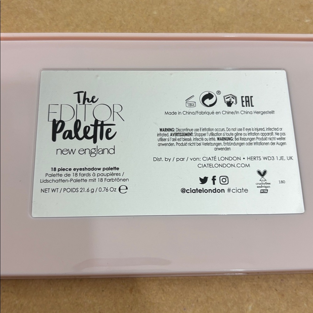 Ciaté London Eyeshadow Palette - Blue and White - Picture 3 of 3